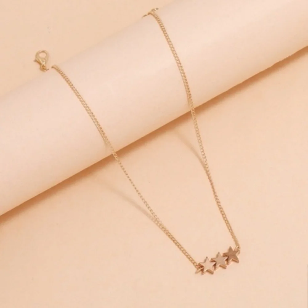 🆕 Dainty Triple Star Necklace
